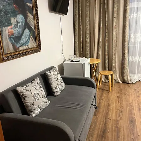 Adonis Pensjonat Użhorod