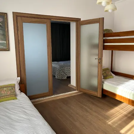 Adonis Guest house Uzhhorod