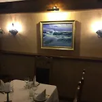 Adonis Гостевой дом 4*