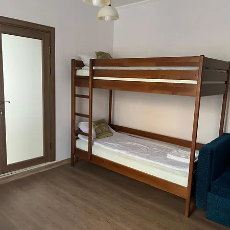 Gasthuis Adonis Oezjhorod